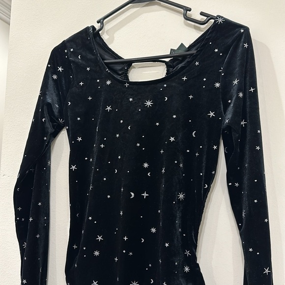 NWT Wild Fable black velvet bodysuit- small - Picture 3 of 7